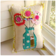 Illustration for article titled DIY Decorative Pillows That Will Impress You